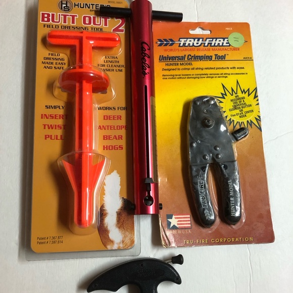 GREAT BARGAIN. Large lot of hunting supplies. Some new. Some excellent cond. - Picture 11 of 17